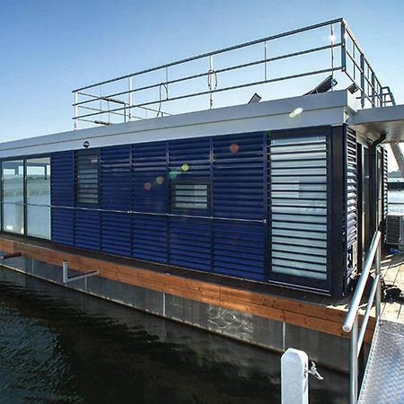 Hausboot Floating Houses Blue Active In Ribnitz-Damgarten Exterior photo