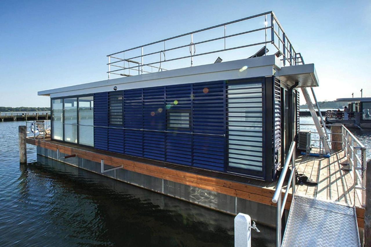 Hausboot Floating Houses Blue Active In Ribnitz-Damgarten Exterior photo